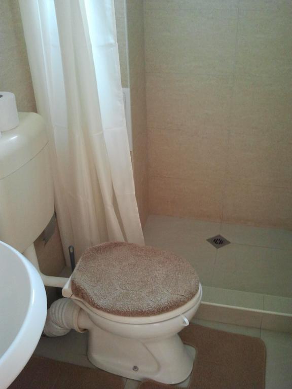 Guest House Paskal Pantai Sunny Bagian luar foto